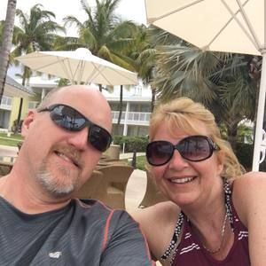 Meet your Posher, Cheri